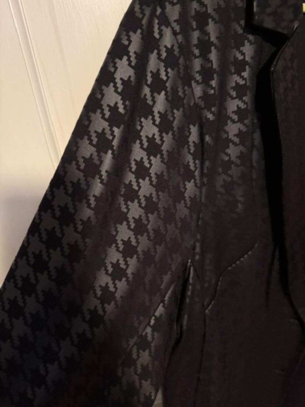 Torrid Satin Feel Long Houndstooth Blazer - Picture 3 of 6